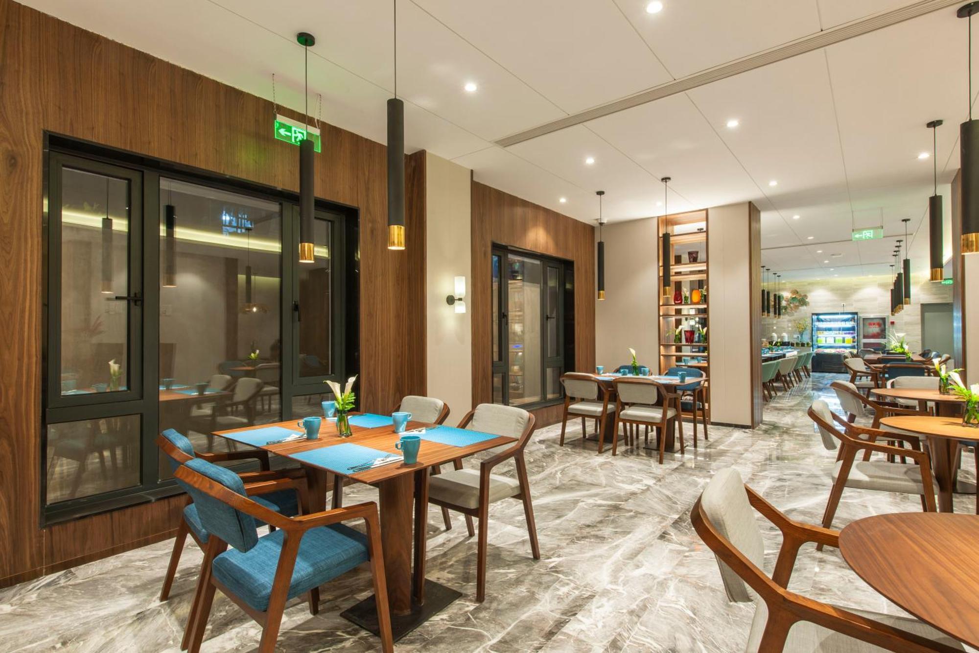 Ssaw Boutique Hotel Shanghai Huangpu River 4* Shanghai