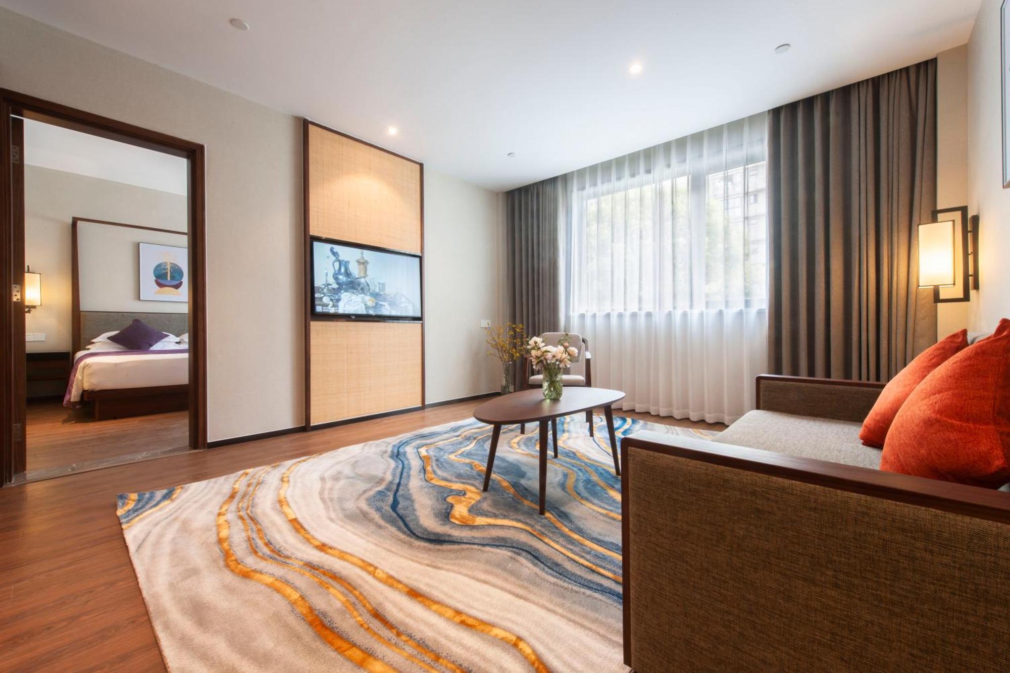 Ssaw Boutique Hotel Shanghai Huangpu River Hotel 4*