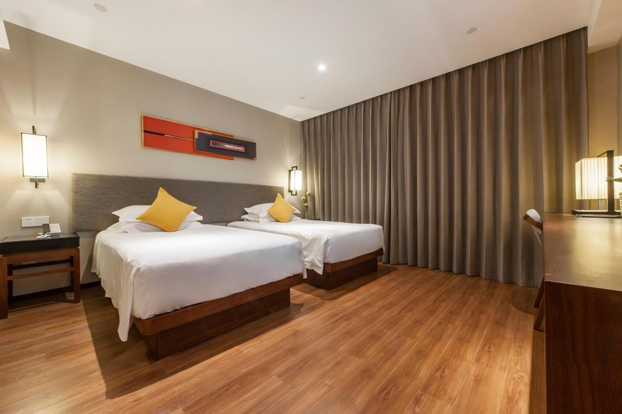 Ssaw Boutique Hotel Shanghai Huangpu River Hotel 4*