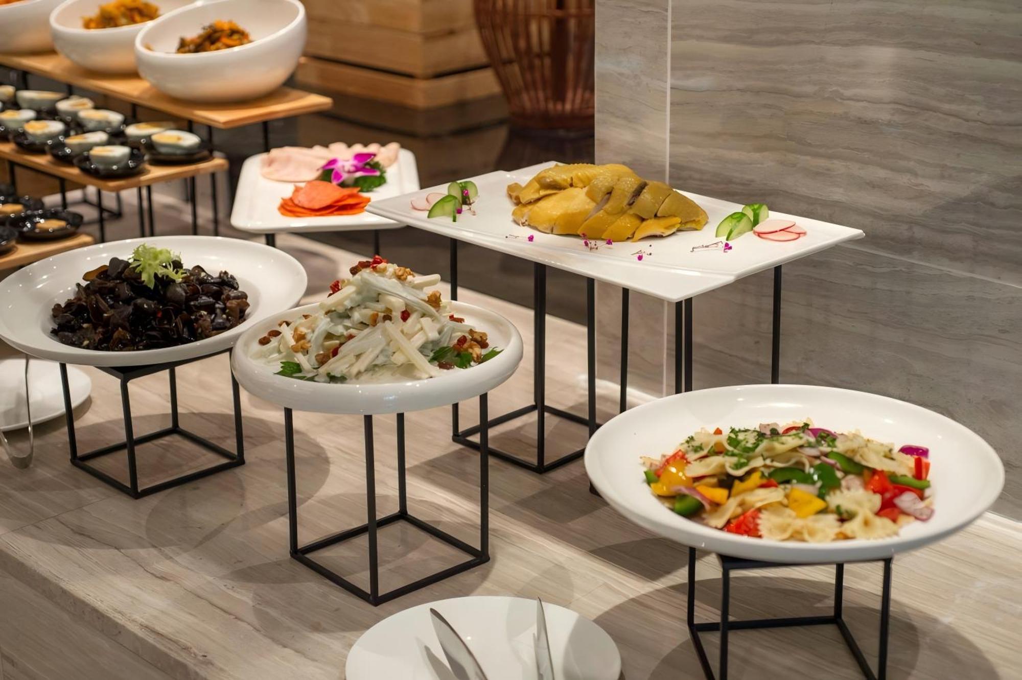 Ssaw Boutique Hotel Shanghai Huangpu River Hotel 4*